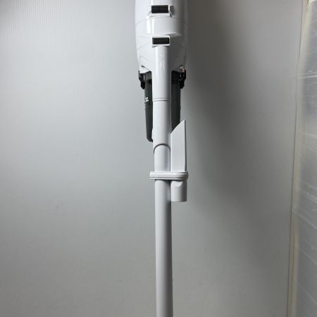  MAKITA マキタ クリーナー　18v CL286FD ホワイト