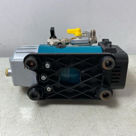  MAKITA マキタ 工具関連用品 真空ポンプ VP180D ブルー