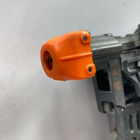  MAX マックス 高圧 32mm エアネジ打ち機 HV-R32G1