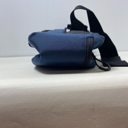 ΨΨ JACKALL ジャッカル フィールドバッグ　美品 ネイビー