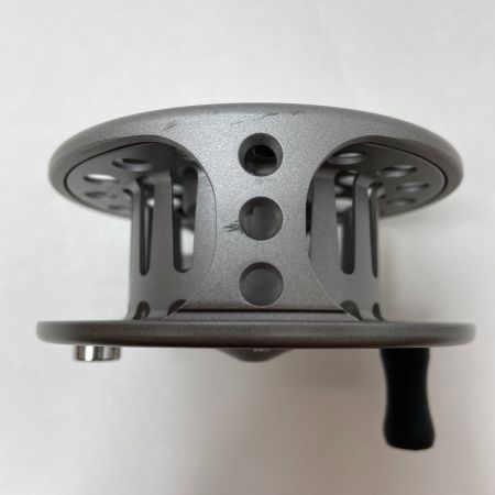 ΨΨ okuma フライリール　SLV56　箱付き