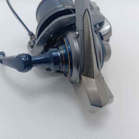 DAIWA ダイワ スピニングリール 19トーナメントサーフ45