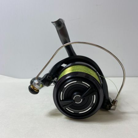 ΨΨ DAIWA ダイワ スピニングリール　17クロスキャスト　4500　箱付き 00059661