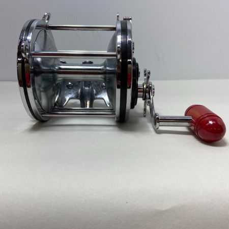 ΨΨ PENN 両軸リール　セネター9/0　本体のみ