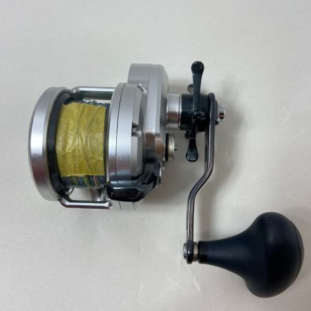 ΨΨ SHIMANO シマノ ベイトリール　11オシアジガー2000NR-PG RH70　本体のみ 02763
