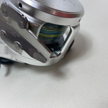 ΨΨ SHIMANO シマノ ベイトリール　11オシアジガー2000NR-PG RH70　本体のみ 02763