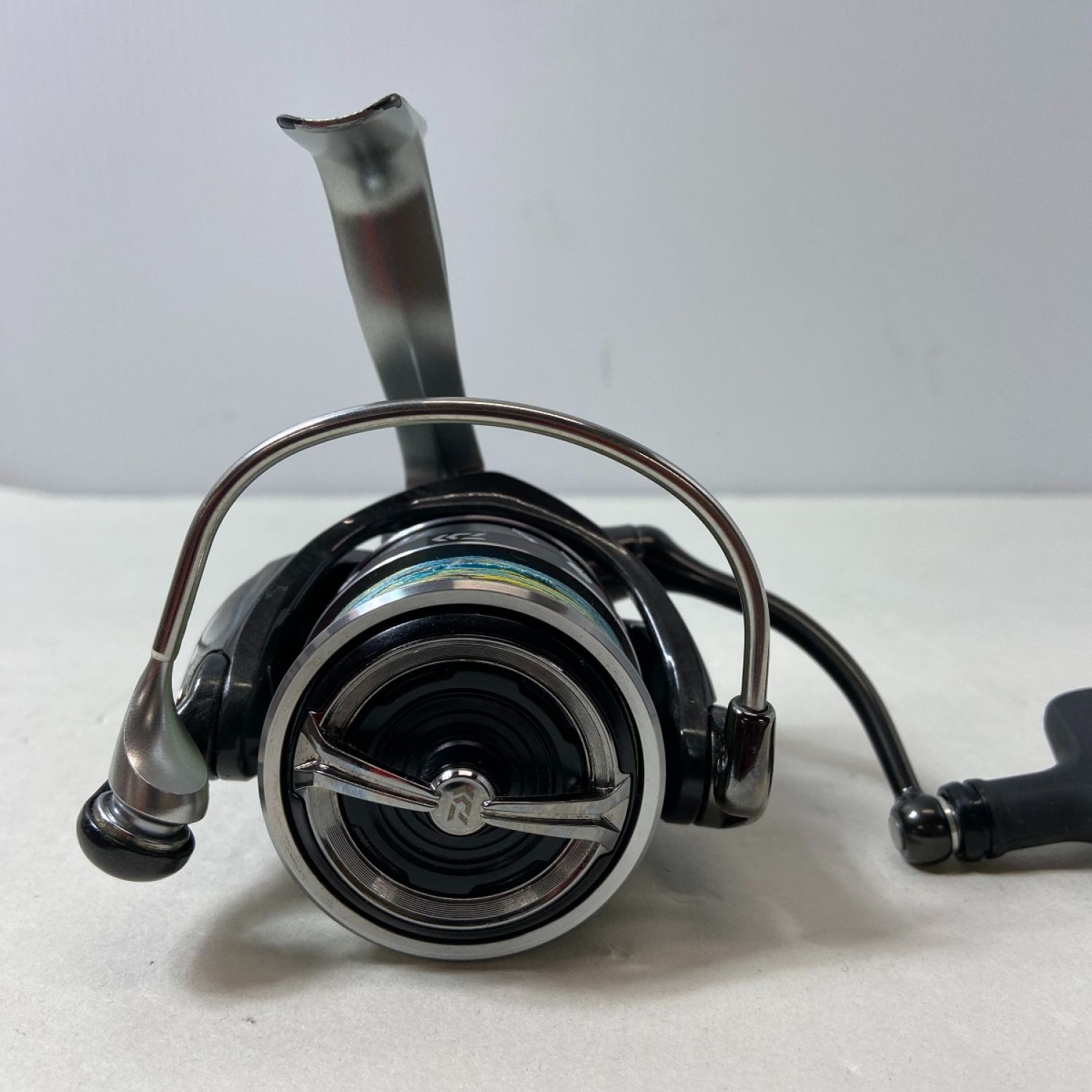 中古】ΨΨ DAIWA ダイワ スピニングリール 18カルディア LT３０００-CXH