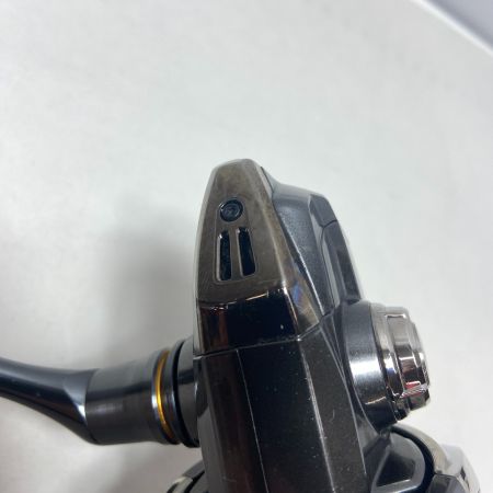 ΨΨ SHIMANO シマノ スピニンングリール　ツインパワーC5000XG　箱付き 04148