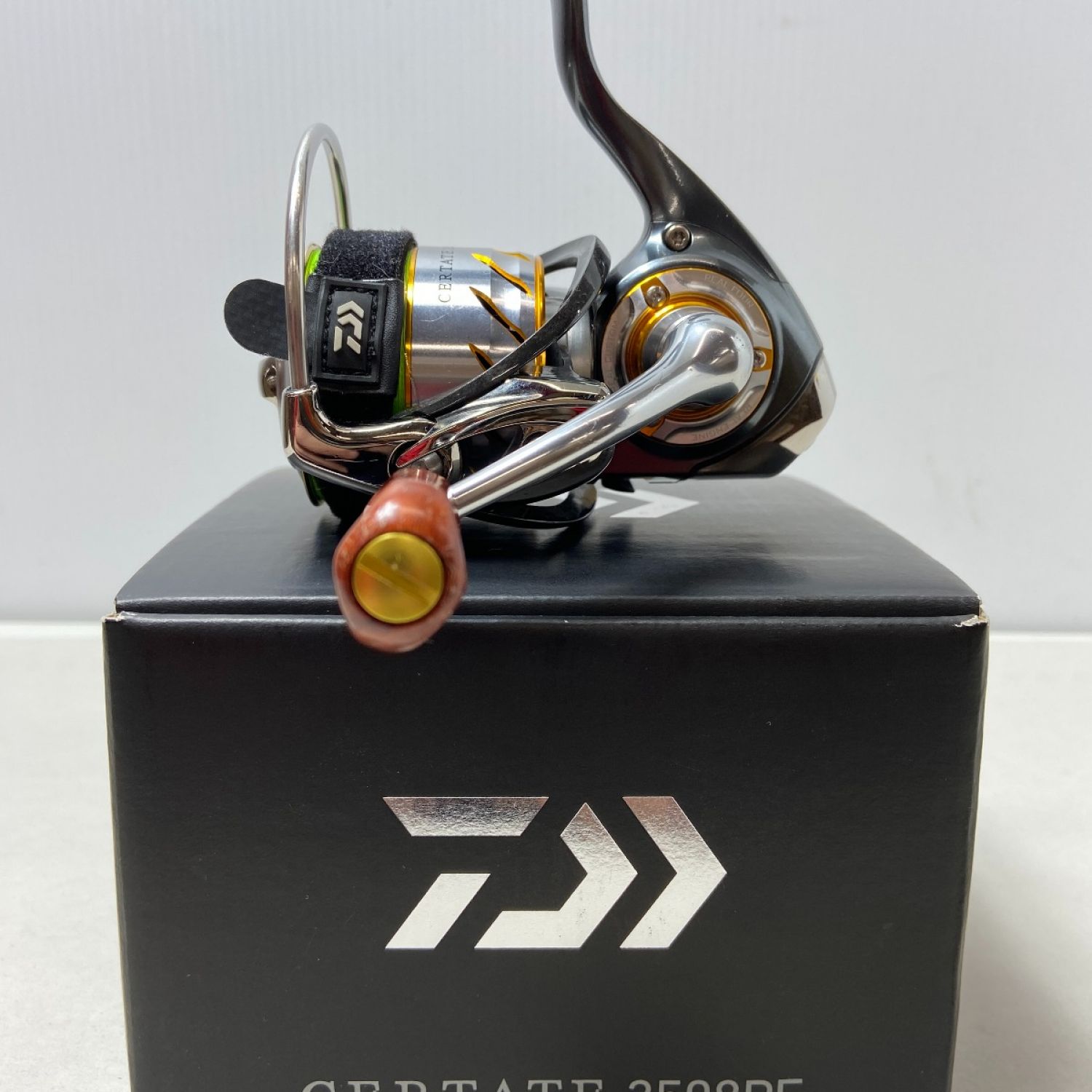 中古】ΨΨ DAIWA ダイワ スピニングリール 13セルテート2508PE 箱付き