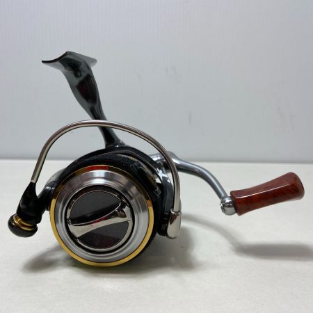ΨΨ DAIWA ダイワ スピニングリール　13セルテート2508PE　箱付き 056152