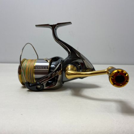 ΨΨ SHIMANO シマノ スピニングリール　14ステラ3000HG　箱付き 03247
