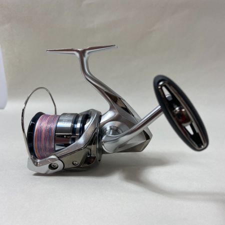 ΨΨ SHIMANO シマノ スピニングリール　19ストラディックC3000HG　本体のみ 04019