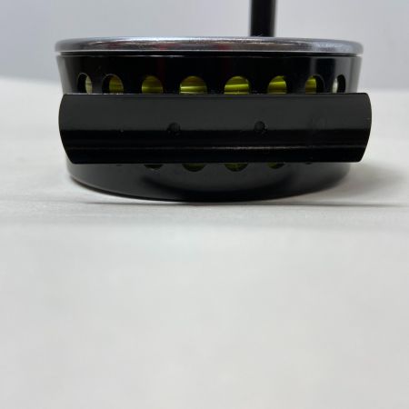 ΨΨ  フライリール　セージ　3200　ケース付き