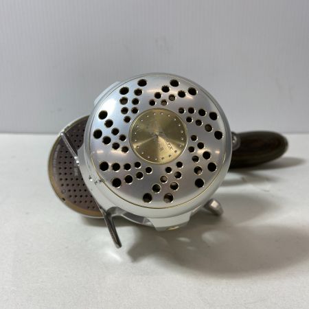 ΨΨ STUDIO OCEAN MARK ベイトリール　NLブルーヘブンL100Lo/R-MS　（21）箱付き