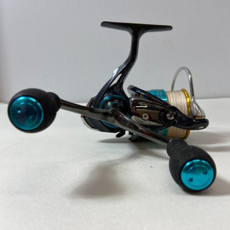 ΨΨ DAIWA ダイワ スピニングリール　17エメラルダス MX2508PE-H-DH　箱付き 056033