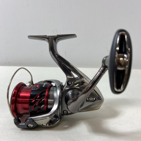 ΨΨ SHIMANO シマノ  スピニングリール　16ストラディックC14＋3000XGM　箱付き 03494