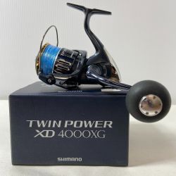 ΨΨ SHIMANO シマノ スピニングリール　17ツインパワーXD4000Xｇ　箱付 03747 Bランク