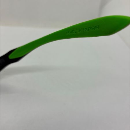 ZEAL OPTICS 釣り服飾 偏光サングラス ブラック×グリーン