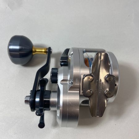 ΨΨ SHIMANO シマノ ベイトリール　12オシアジガー 2001NRPG　箱付 02891