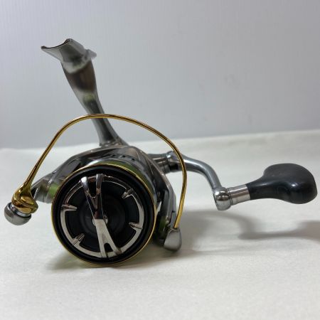 ΨΨ SHIMANO シマノ スピニングリール　15ツインパワー　C3000 　箱付 　　 03369