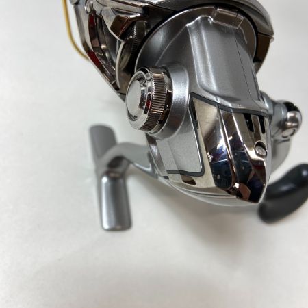 ΨΨ SHIMANO シマノ スピニングリール　15ツインパワー　C3000 　箱付 　　 03369