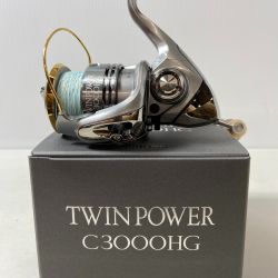 ΨΨ SHIMANO シマノ スピニングリール　11ツインパワー C3000HG　 箱・カーディフハンドルノブ付き　 02697 Bランク