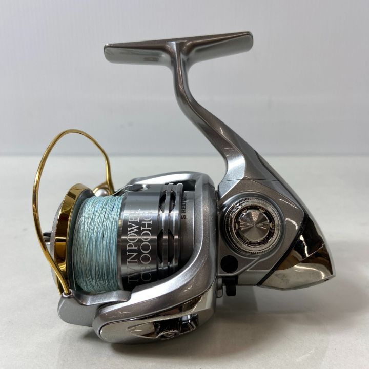 中古】ΨΨ SHIMANO シマノ スピニングリール 11ツインパワー C3000HG 箱・カーディフハンドルノブ付き  02697｜総合リサイクルショップ なんでもリサイクルビッグバン オンラインストア