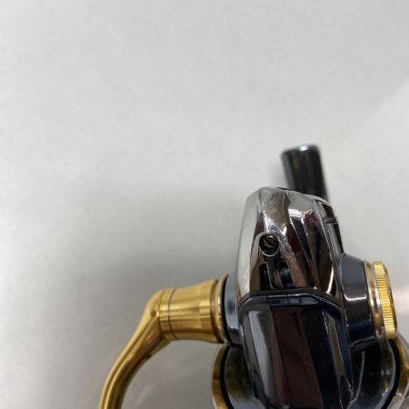 ΨΨ SHIMANO シマノ スピニングリール　14ステラC2000HGS　箱付　 　 03240