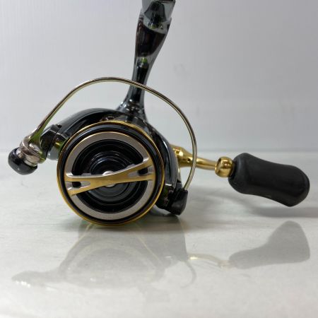 ΨΨ SHIMANO シマノ スピニングリール　14ステラC2000HGS　箱付　 　 03240