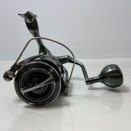 ΨΨ SHIMANO シマノ スピニングリール　 22ステラC5000XG　箱付　 043979