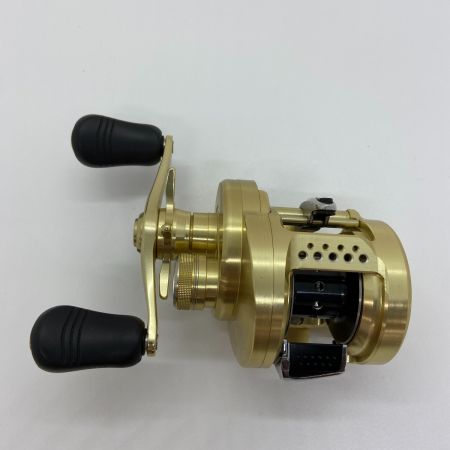 ΨΨ SHIMANO シマノ  ベイトリール　14カルカッタコンクエスト 201　箱付　　 03205