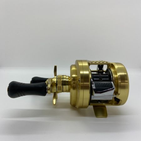 ΨΨ SHIMANO シマノ ベイトリール 15カルカッタコンクエスト101HG LEFT  箱付   03438