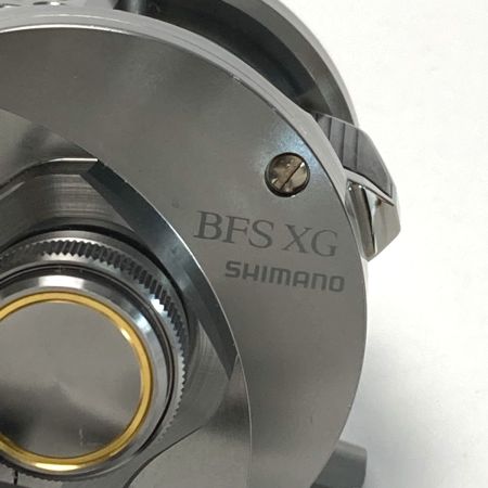  SHIMANO シマノ 23 カルカッタコンクエスト BFS XG LEFT 045713 ベイトリール 箱・ポーチ付き