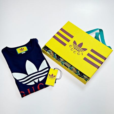  GUCCI グッチ adidasコラボ ロゴプリント半袖Tシャツ ネイビー SIZE XS メンズ 箱有