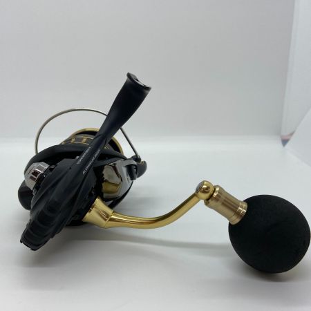 ΨΨ DAIWA ダイワ スピニングリール　23BG SW5000D-CXH　箱付 00065061