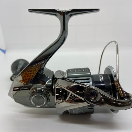 ΨΨ SHIMANO シマノ スピニングリール  22ステラC5000XG  箱付   043979