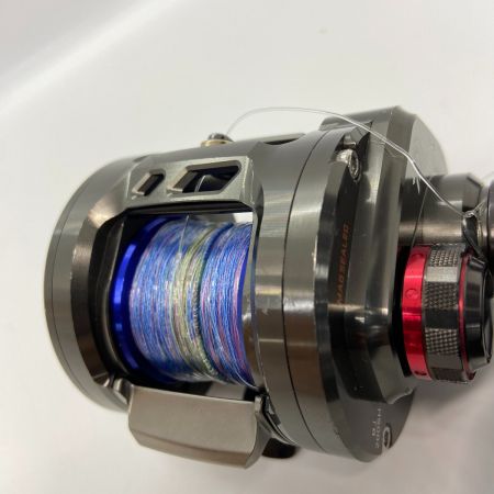 ΨΨ DAIWA ダイワ  ベイトリール　 ソルティガBJ 200SH　 箱付 スプール付　 00613714