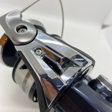 ΨΨ SHIMANO シマノ スピニングリール  21ツインパワーSW10000HG 箱付 04230