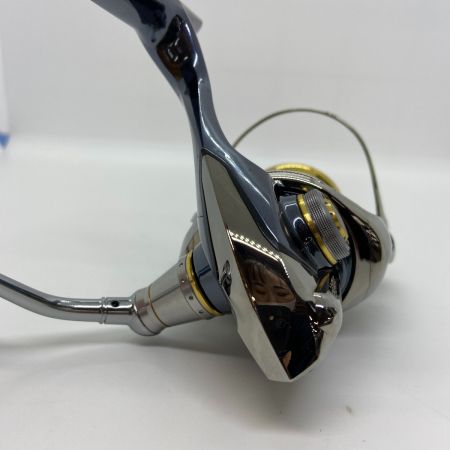 ΨΨ SHIMANO シマノ スピニングリール　 10ステラ 2000 02428