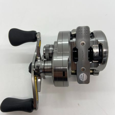 ΨΨ SHIMANO シマノ  両軸リール　23カルカッタコンクエストBFS XGL　箱付 045713