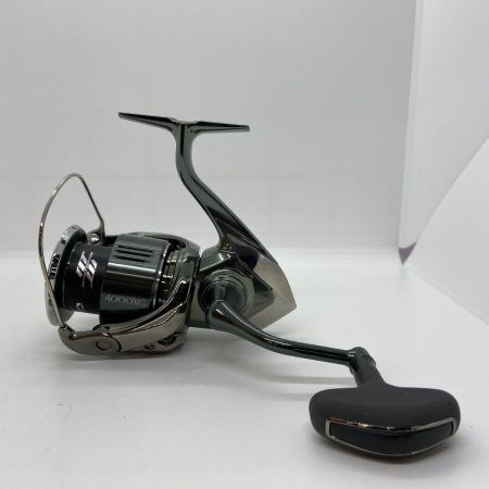 ΨΨ SHIMANO シマノ  スピニングリール　22ステラ4000XG　箱付 043962