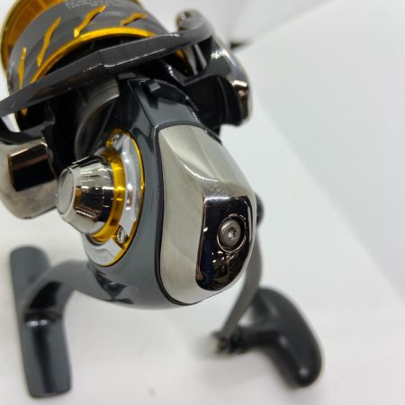 ΨΨ DAIWA ダイワ スピニングリール   13セルテート 3012H 箱付 056157