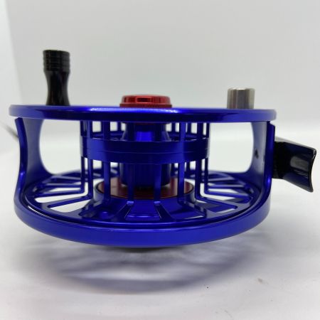 ΨΨ  フライリール　マックスキャッチ AVID7/8 箱付