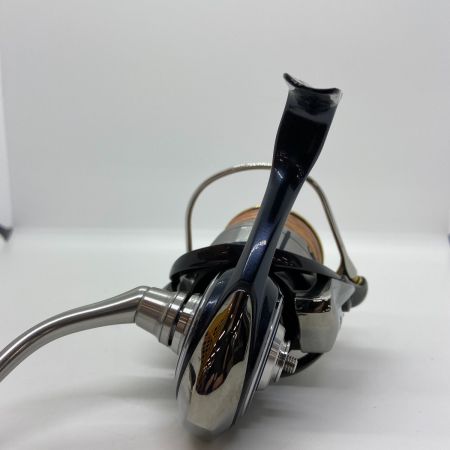 ΨΨ DAIWA ダイワ スピニングリール　19セルテート LT4000-C  060052