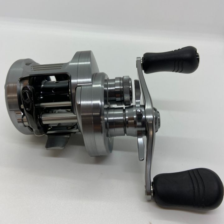 SHIMANO DC 201HG リール