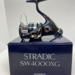 ΨΨ SHIMANO シマノ  スピニングリール　　20ストラディックSW4000Xｇ　 箱付 04242 Sランク