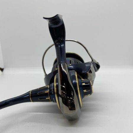 ΨΨ DAIWA ダイワ スピニングリール　23ソルティガ 6000-XH 箱付 00065030