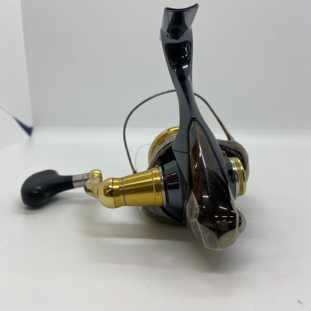 ΨΨ SHIMANO シマノ スピニングリール　10ステラ C3000HG　 袋付き 02434