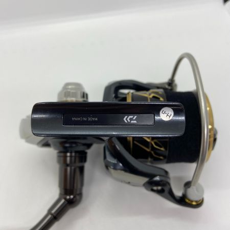 ΨΨ DAIWA ダイワ スピニングリール　22カルディアSW 8000-H 程度A 箱付 00065053