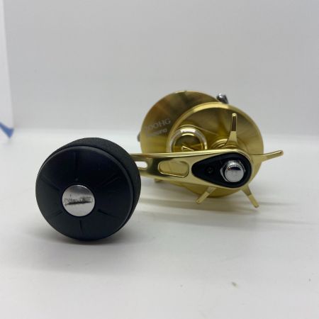 ΨΨ SHIMANO シマノ ベイトリール  オシアコンクエスト200HG  本体のみ 03300